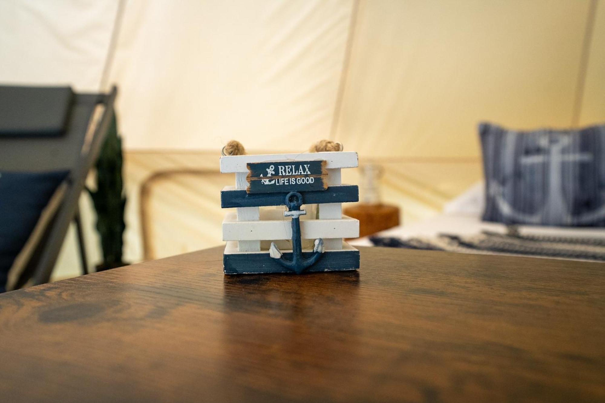 Grotto Getaway 호텔 Miller Lake 외부 사진