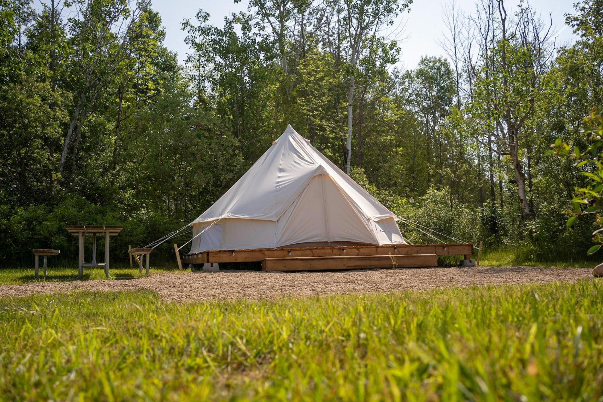 Grotto Getaway 호텔 Miller Lake 외부 사진
