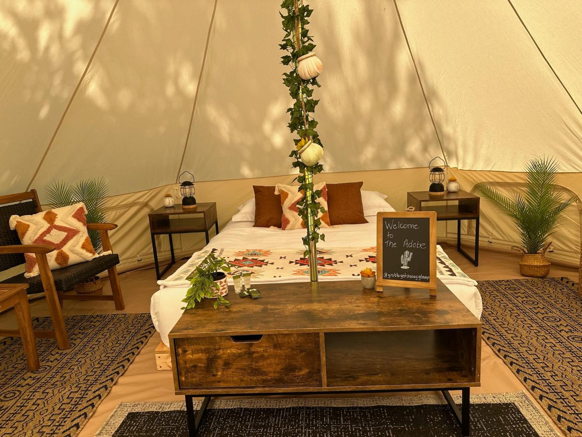 Grotto Getaway 호텔 Miller Lake 외부 사진